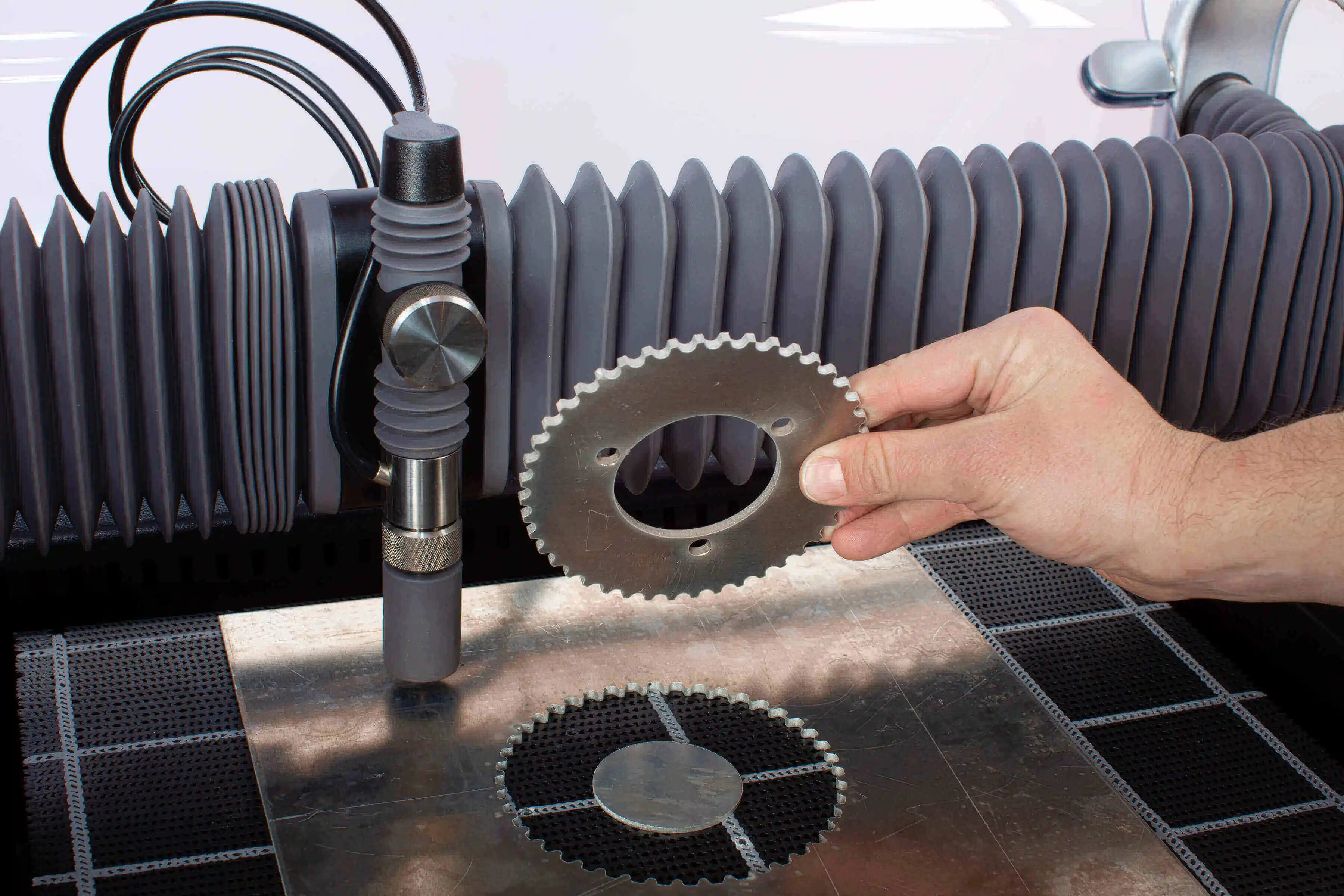 Loading Arm for Lathe